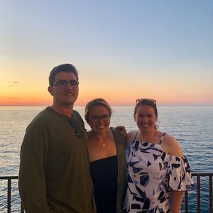 Meet your Posher, Hugo